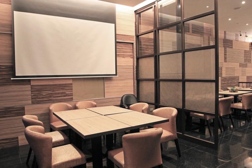 Capital Hotel Songshan Tajpej Zewnętrze zdjęcie