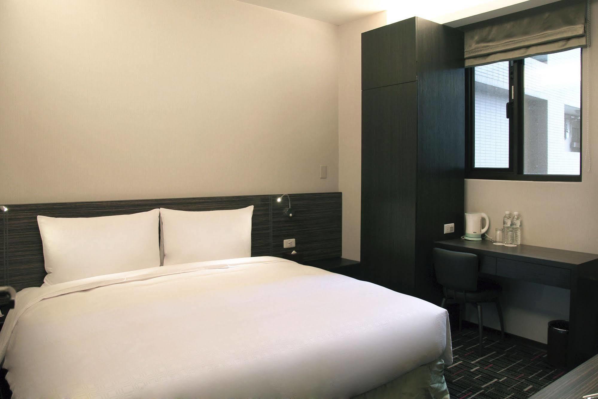 Capital Hotel Songshan Tajpej Zewnętrze zdjęcie