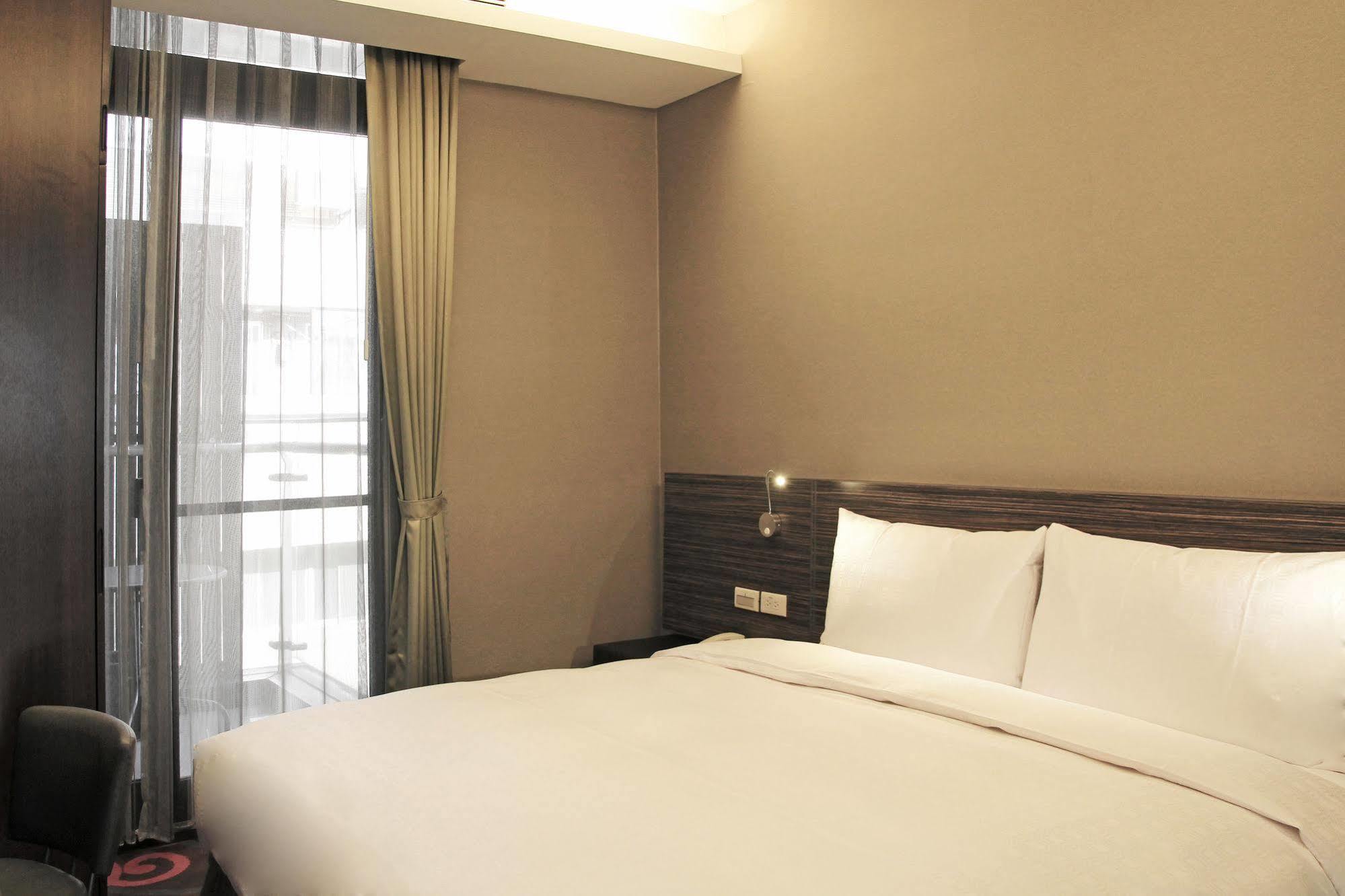 Capital Hotel Songshan Tajpej Zewnętrze zdjęcie