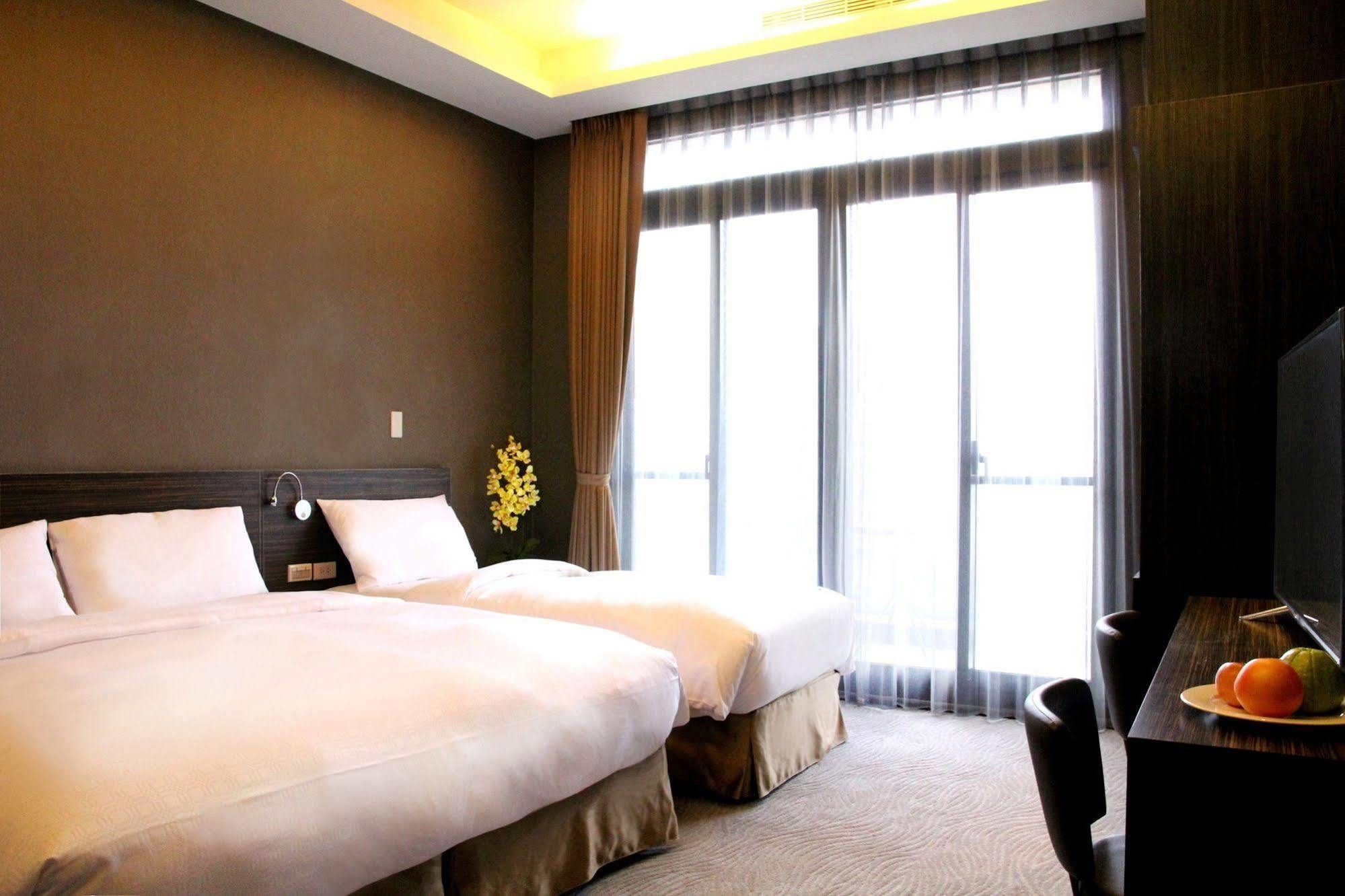 Capital Hotel Songshan Tajpej Zewnętrze zdjęcie