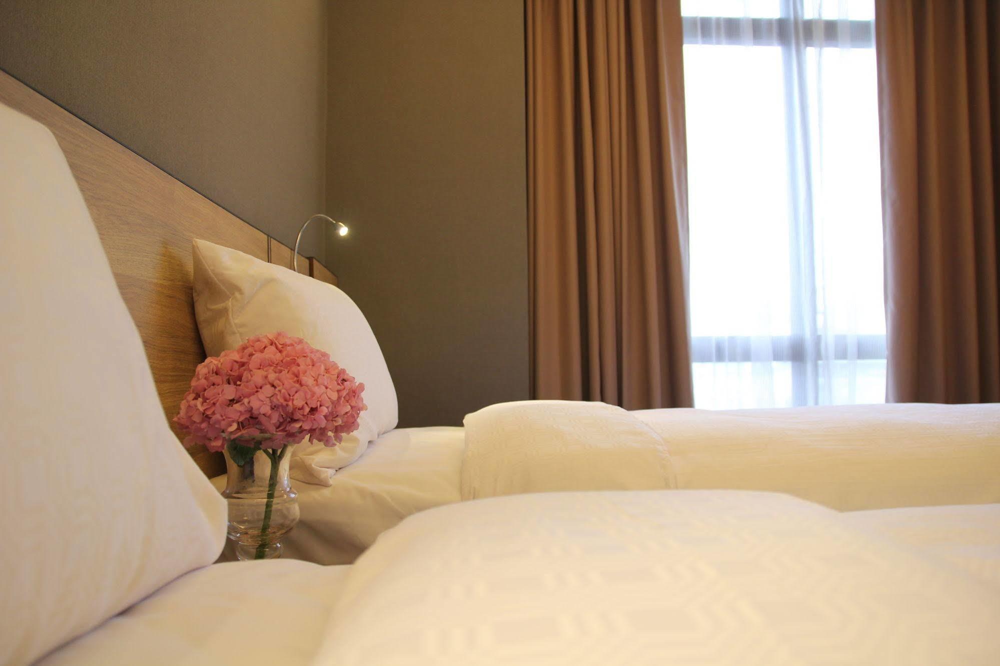 Capital Hotel Songshan Tajpej Zewnętrze zdjęcie