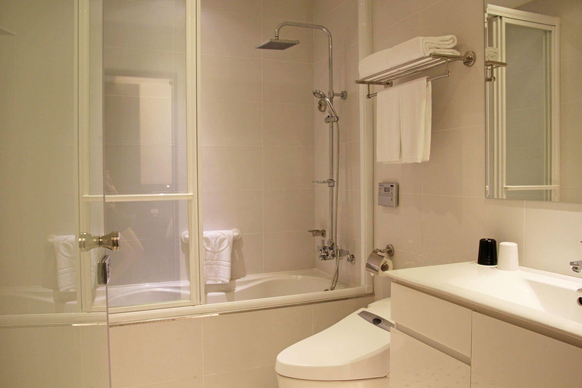 Capital Hotel Songshan Tajpej Zewnętrze zdjęcie
